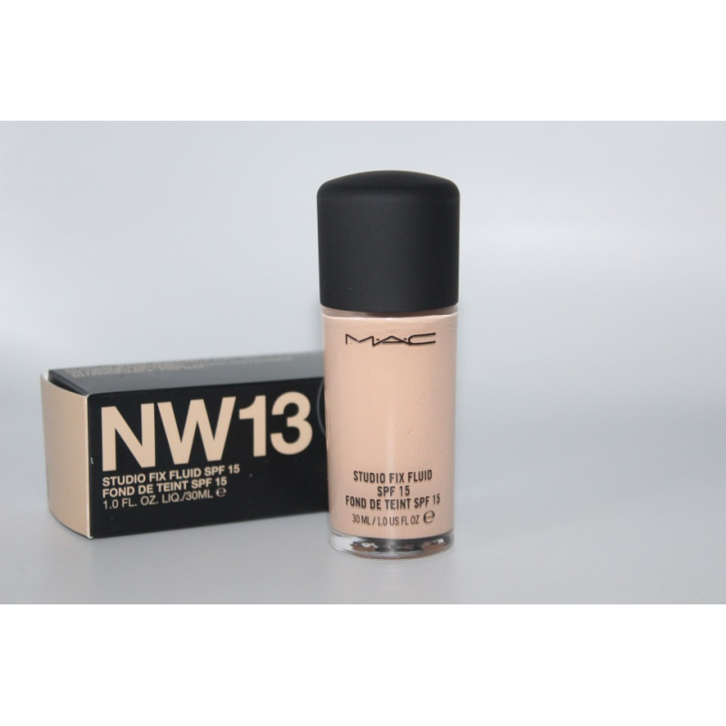 Fond de ten cu acoperire MAC Studio Fix Fluid SPF15 Nuanta NW13