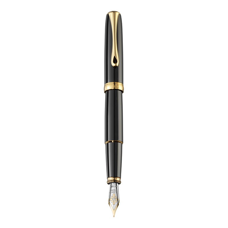 Diplomat Excellence A - Black Lacquer Gold - Stilou Cu Penita M, Din Otel Inoxidabil