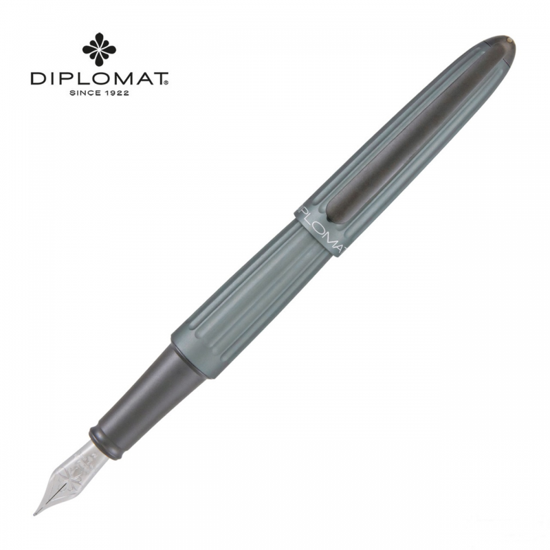 Stilou Diplomat Aero, Cu Penita M, Aurita 14kt. - Grey