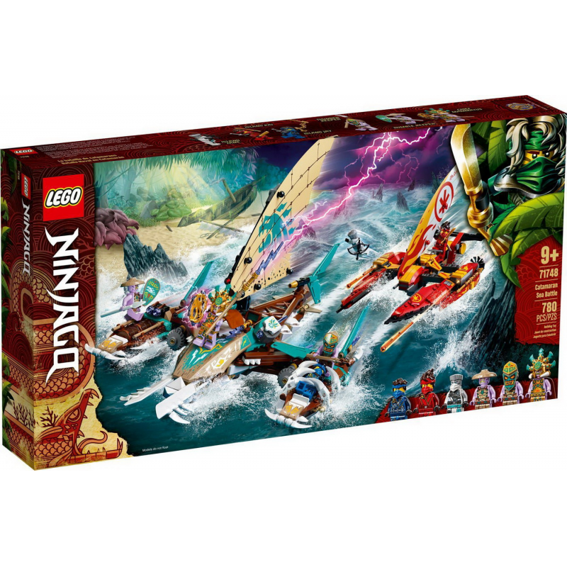 LEGO Ninjago - Lupta pe mare cu catamaranul 71748